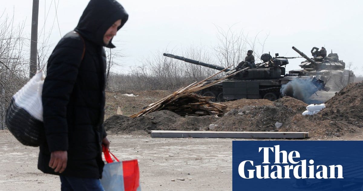 Kyiv says ‘no question’ of surrender in Mariupol after Russia sets 5am deadline | Ukraine | The Guardian