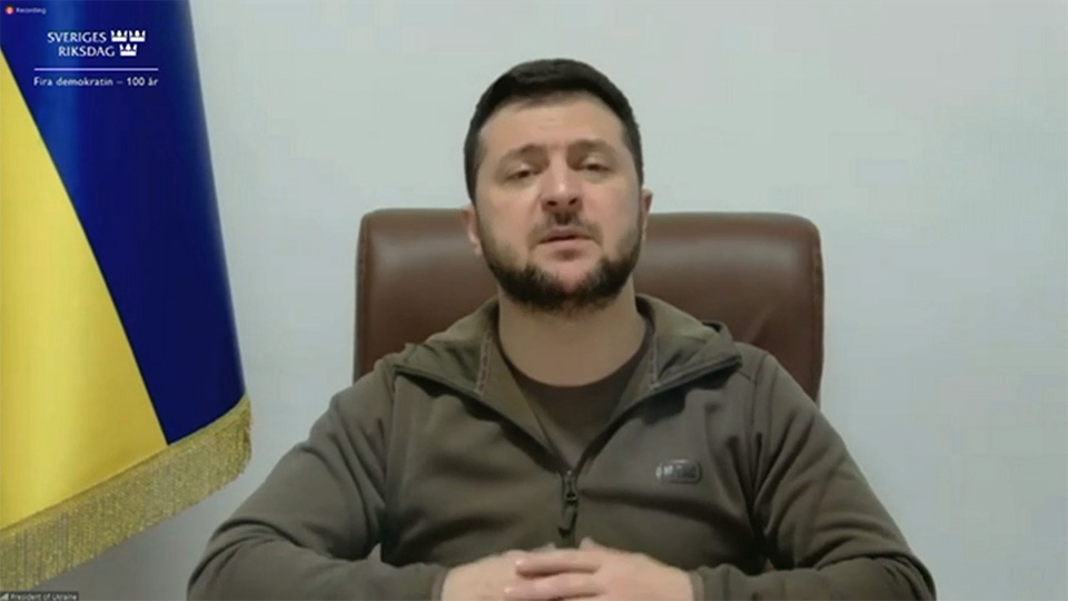 Zelenskyj: Putin kan anfalla Sverige – 