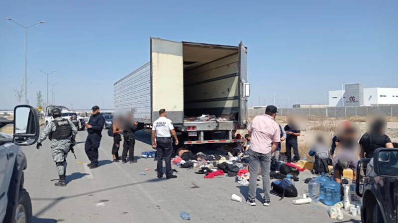 Pregnant Woman Dies After Trailer Packed With Migrants Abandoned in Mexico – NewsWars
