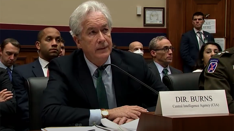 Video: U.S. Intelligence Officials Warn Putin Could NUKE A Ukrainian City