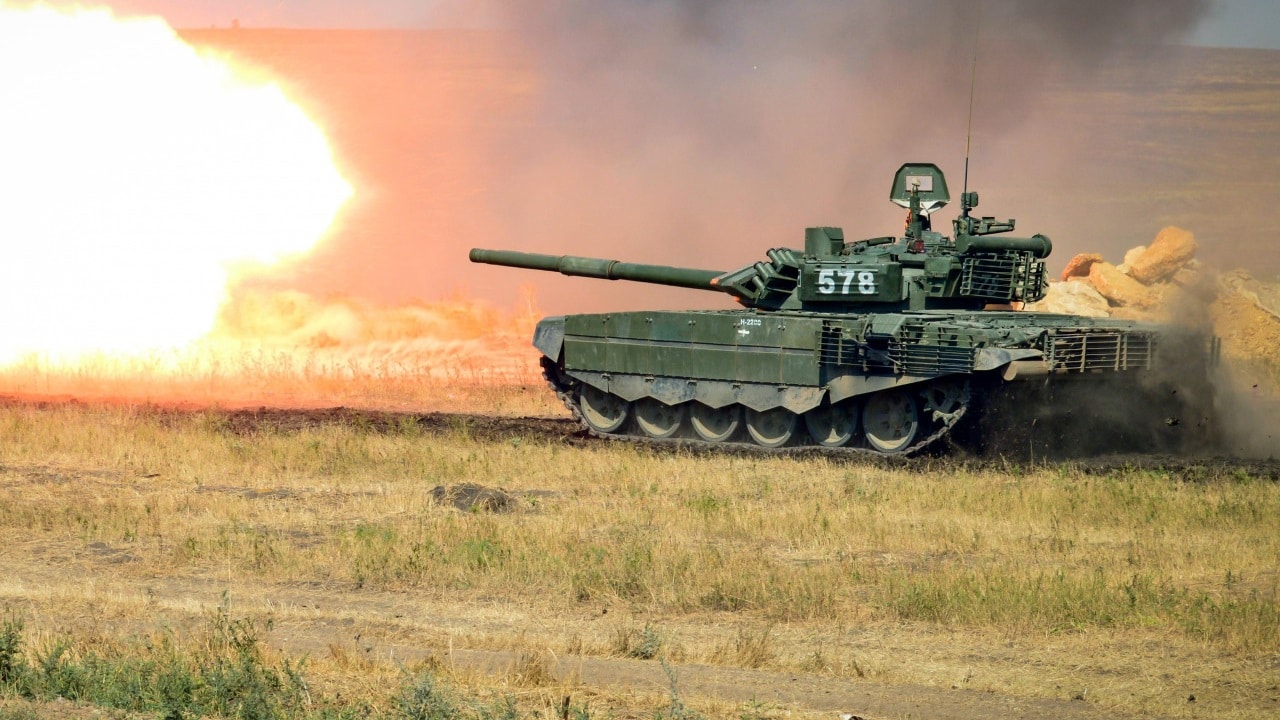 Sanctioned to Death: Putin Fears West Wants Russia to Collapse - 19FortyFive