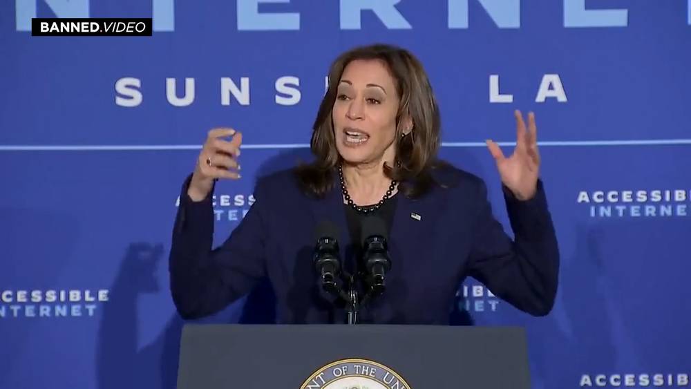 Proof Kamala Harris Is The Dumbest VP In The History of America