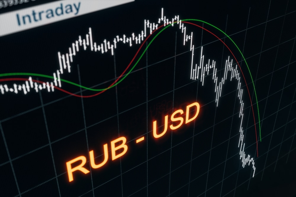 Experts warn that Russia's economy could completely default in just a few weeks