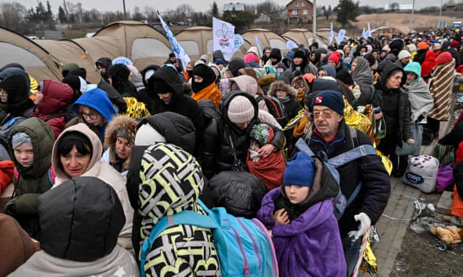 Ukrainians fleeing the war are under pressure in Poland to be vaccinated – World-Signals News
