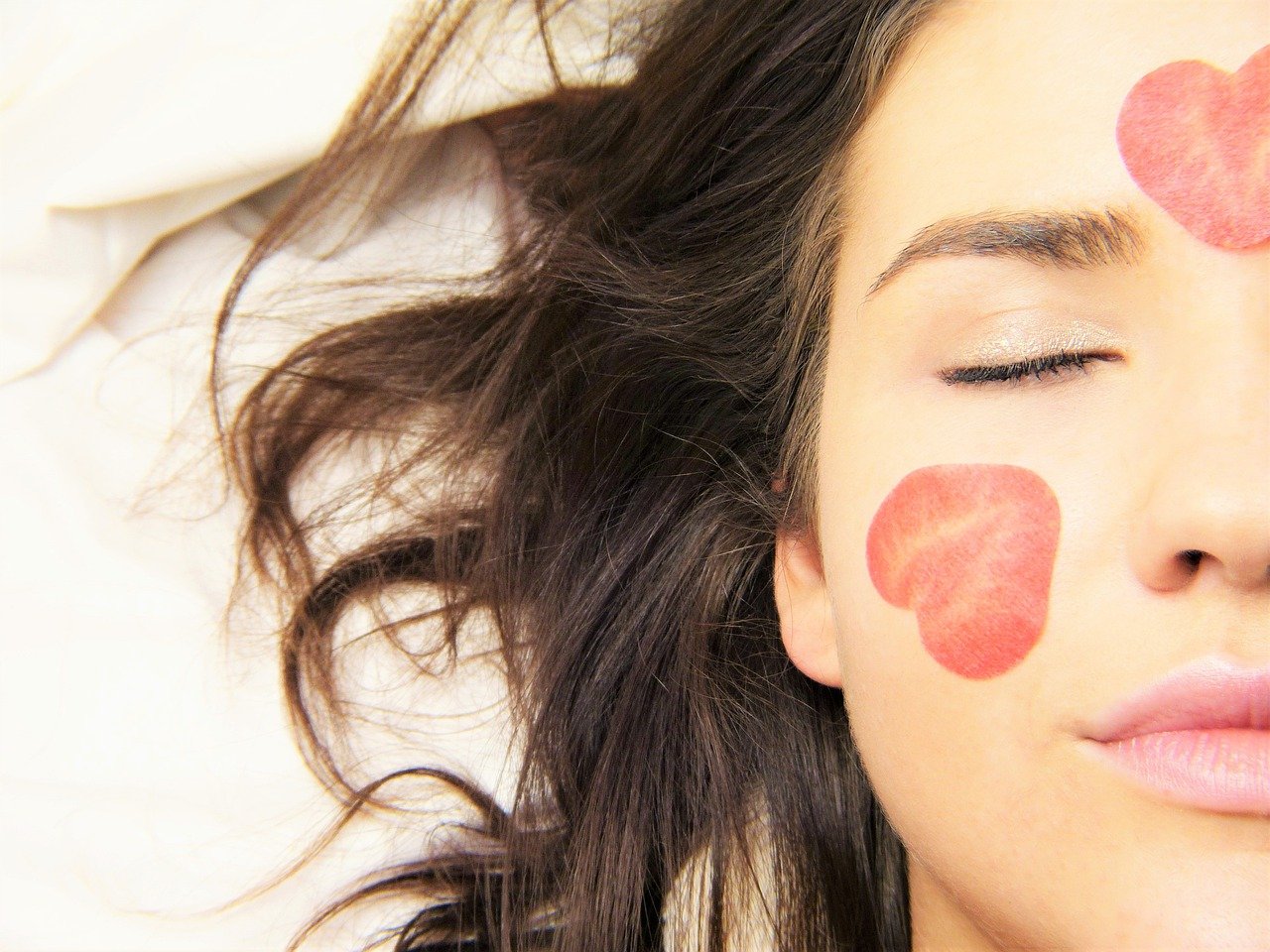Top Beauty Brands in the World in 2022 (Most Preferred By Girls!) - Define Skill