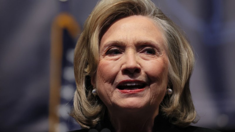 Hillary Clinton “Disappointed” Crypto Exchanges Aren’t Banning Russians