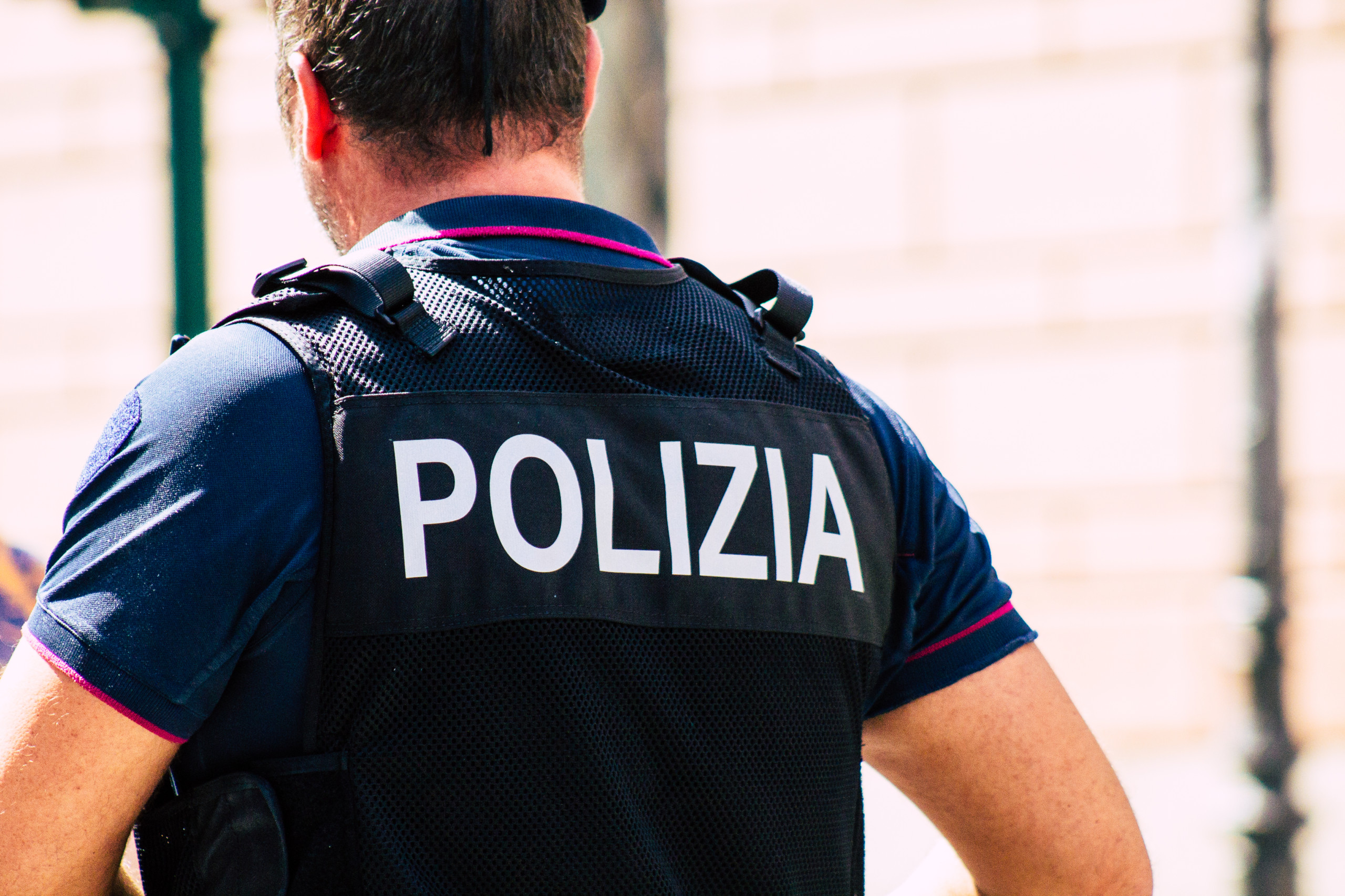 17-year-old Italian boy and his mother sexually assaulted by two Tunisian migrants