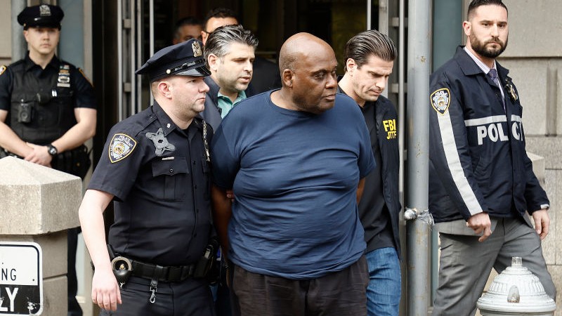 Study: Major Newspapers Deliberately Bury Race of Homicide Suspects, Unless They’re White