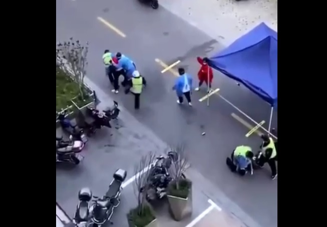 In China, after the mass suicides, people turned to police clashes – World-Signals News