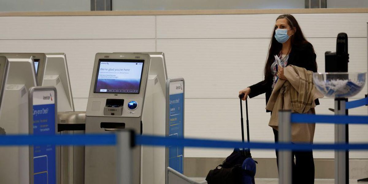 Federal judge throws out CDC's public transit mask mandate - TheBlaze