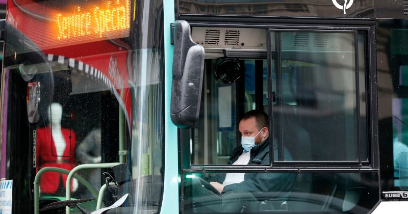 Bus Driver, Passengers Attacked by Bat-Wielding Gang in France