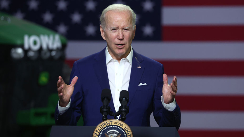 Video: Bird Shits On Biden And White House Won’t Even Admit It Happened