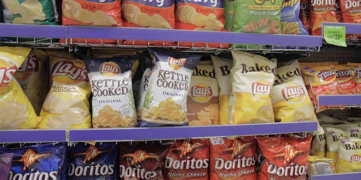 Public school says it's searching student lunches brought from home, confiscating 'excessive' chips, soda, candy - Conservative Review