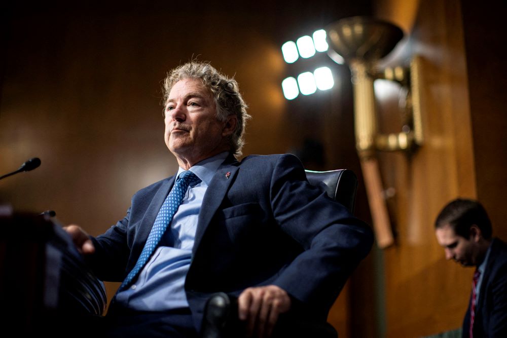 Rand Paul Blocks $40B Ukraine Aid Bill | The Fiscal Times