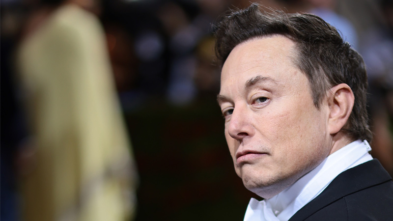 Knives Come Out Against Elon Musk After He Defends Free Speech – Friday Live