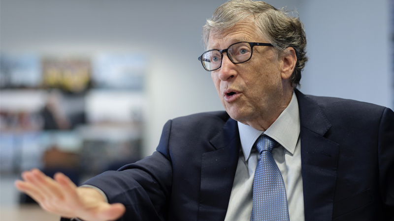 Alex Jones Crashes Bill Gates Interview!