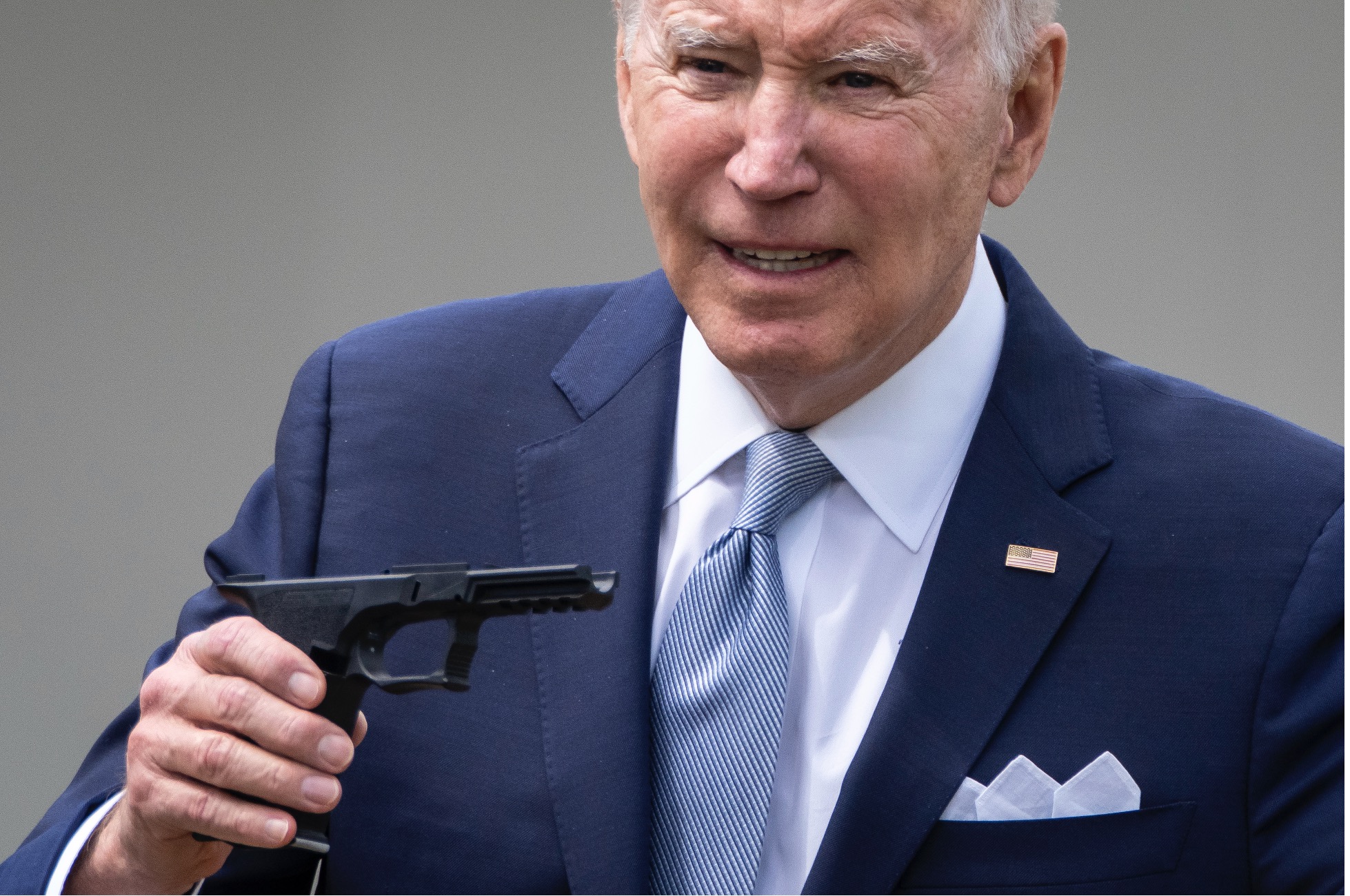 Do Mass Murderers Represent the Law-Abiding Gun Owners? Then Why are the Law Abiders Always Accused and Punished? THINK! » Sons of Liberty Media