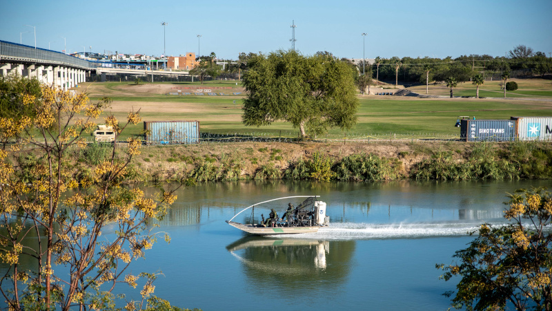 Border Agents Rescue 18 Illegals From Drowning – NewsWars