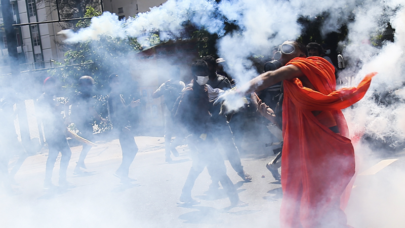 Sunday Live: The Global Collapse Alex Jones Predicted Is Now Here — Riots Engulf More Than 100 Nations, Learn What’s Coming Next!