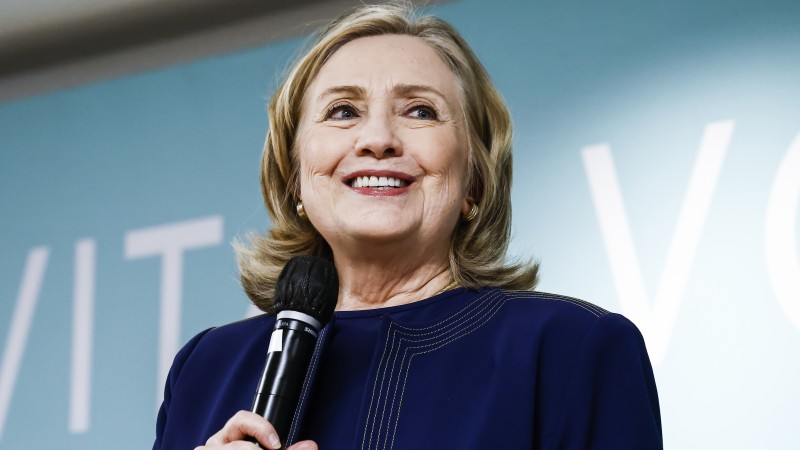 Former Clinton Advisor Says Hillary is Preparing to Run Again in 2024