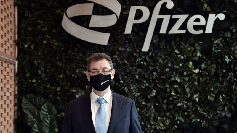 Quadruple-Vaxxed Pfizer CEO Tests Positive For Covid