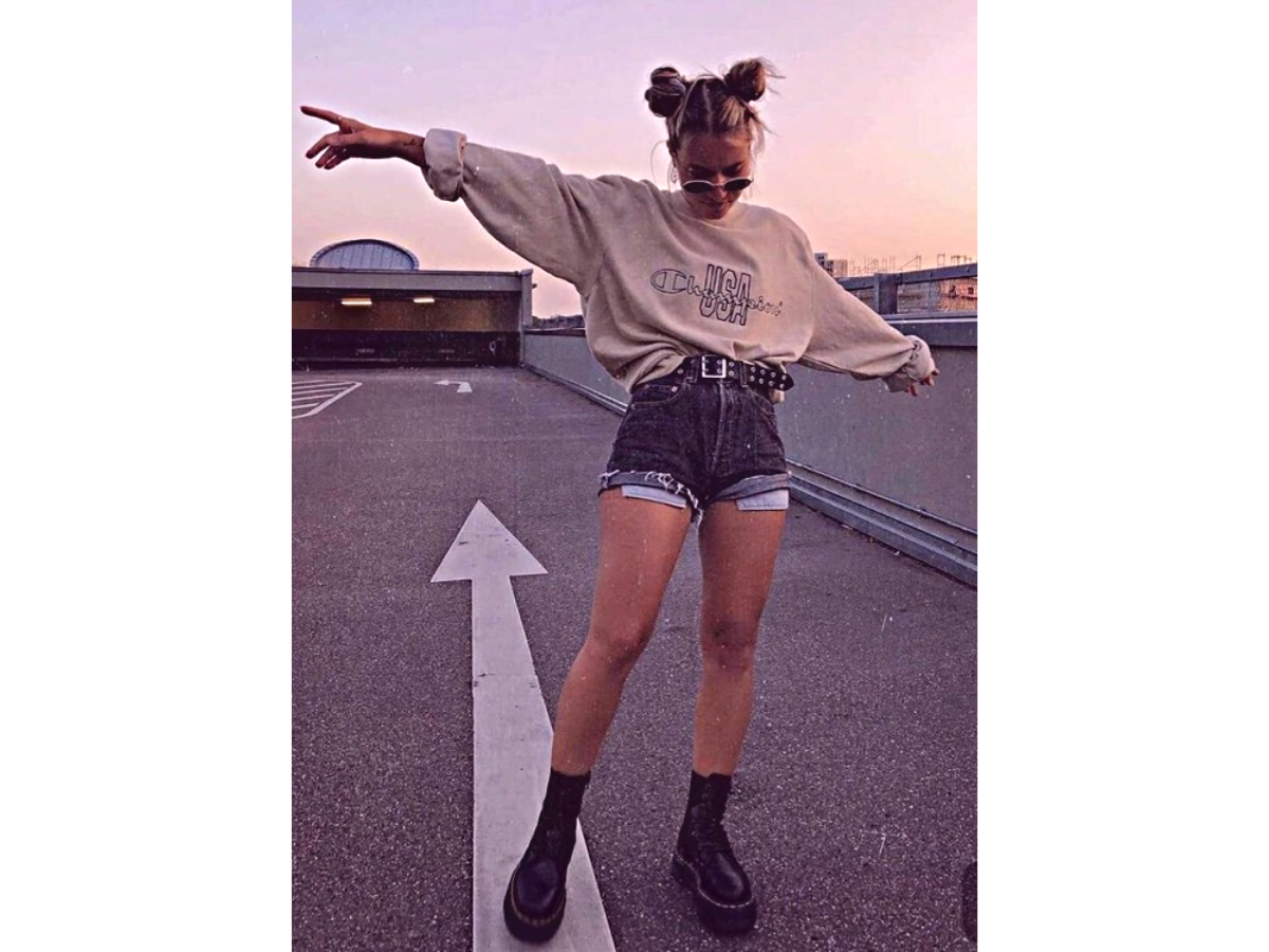 Suggest cool fashion style outfits for girls who love personality - Musicdope90s.com
