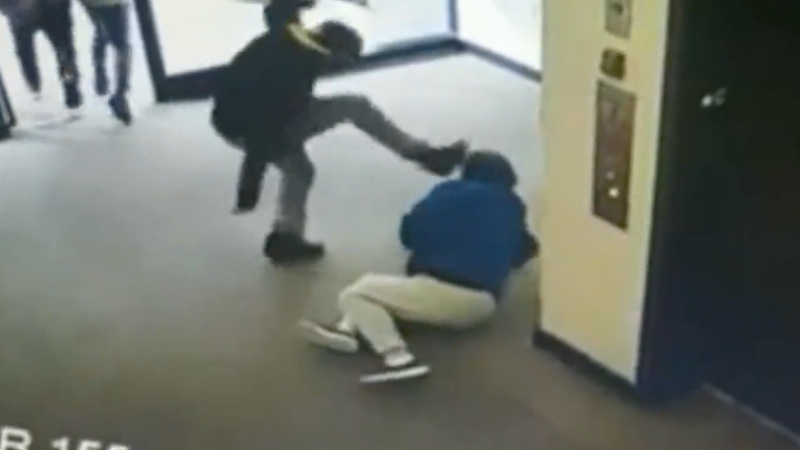 Shock Video: Elderly Woman Brutally Robbed by ‘Juveniles’ at San Fran Apartment Complex – NewsWars