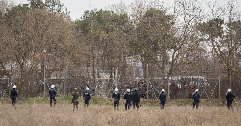 Greece Repels 1,500 Migrants in 24 Hours