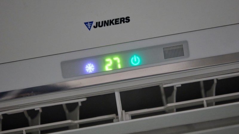 Spain Bans Air Conditioning Dropping Below 27°C