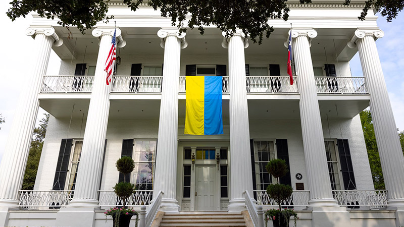 Ukraine Flag Hanging Outside Texas Governor’s Mansion Sparks Backlash