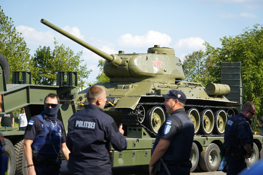 Can Estonia count on loyalty from its Russian-speaking minority?