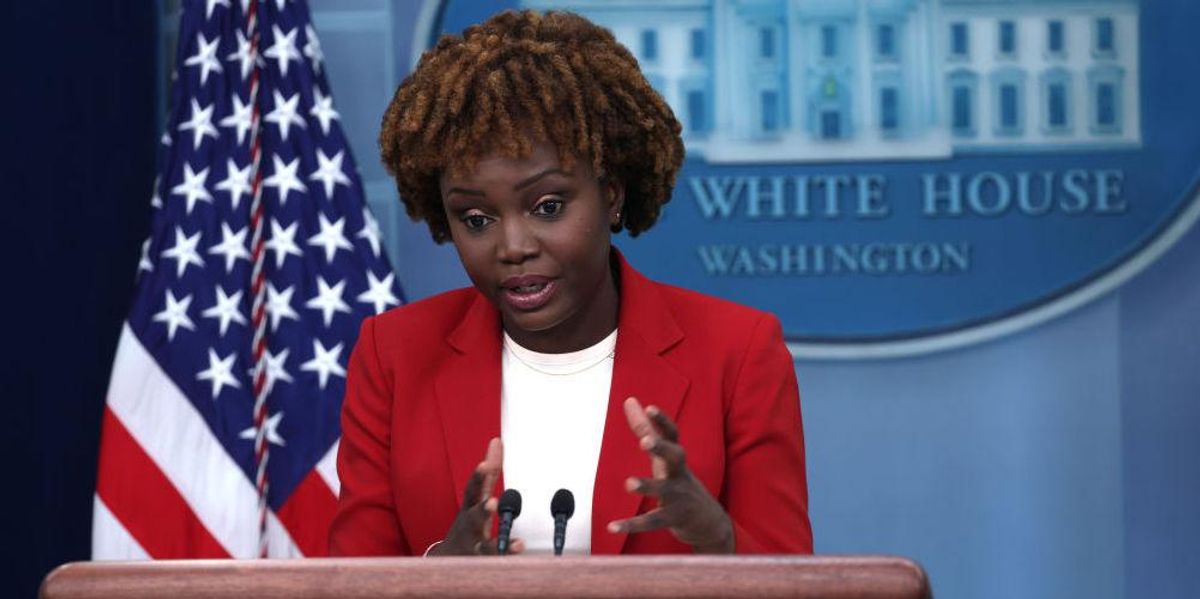 Reporter is forced to ask WH press secretary same question six times because she won't answer directly: 'Who is paying for this?' - TheBlaze
