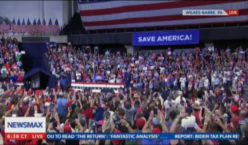 TRUMP WON! ... WATCH THE UNBELIEVABLE WELCOME for President Trump in Wilkes-Barre, PA!! -- VIDEO