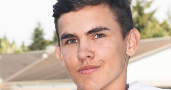 Mom of high school football player dated victim her son is accused of murdering: report