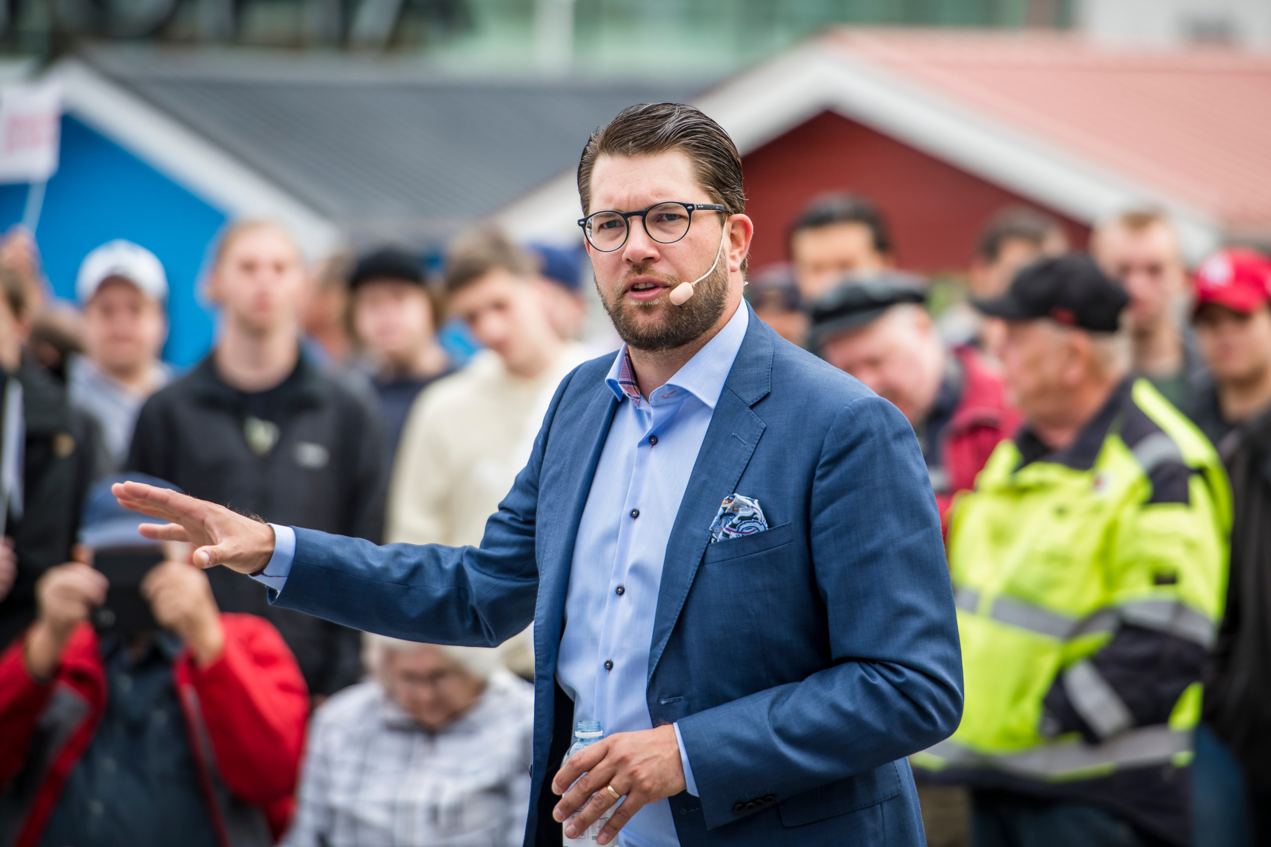 Sweden's anti-immigration party continues poll surge just days before election