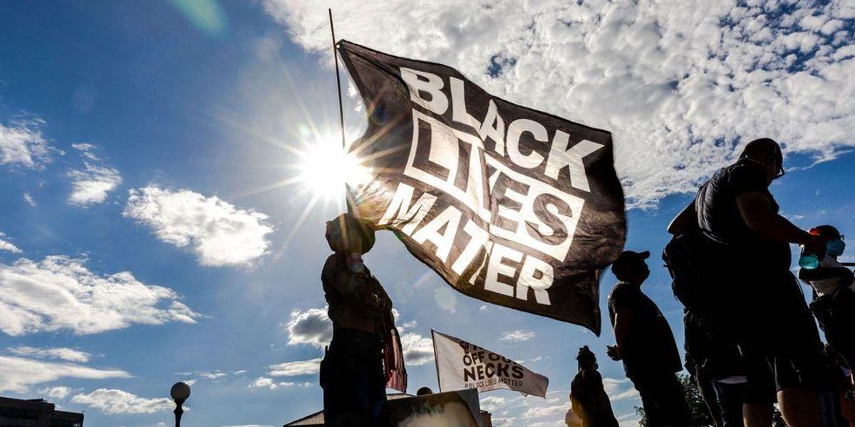 Black Lives Matter leader accused of stealing $10 million from donations and using it as his 'personal piggy bank' - TheBlaze