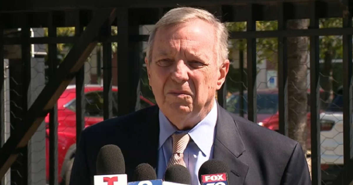 Durbin rips Texas Gov. Abbott, says migrant bus arrivals in Chicago are 'cruel and inhumane'