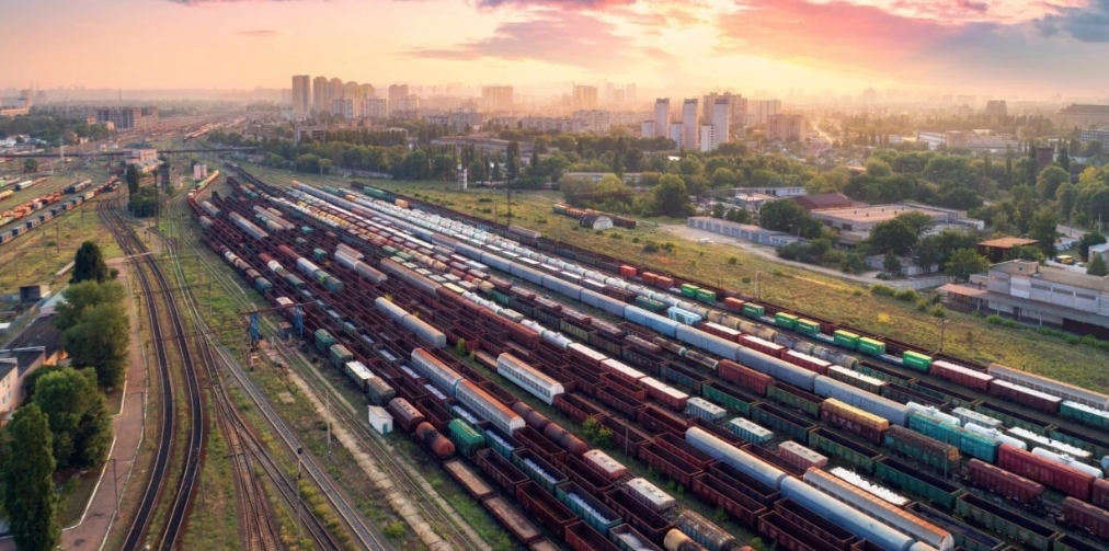 America Bracing For Chaos & Pain As Tens of Thousands Railroad, Portt, & Hospital Workers Set to Strike » Sons of Liberty Media