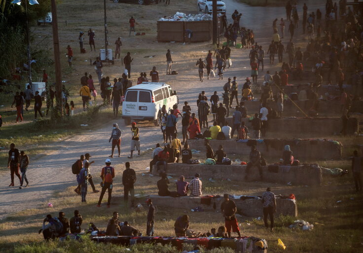 Biden Admin Awards $80 Million Contract That Prohibits GPS Monitoring Of Illegal Immigrants - Washington Free Beacon