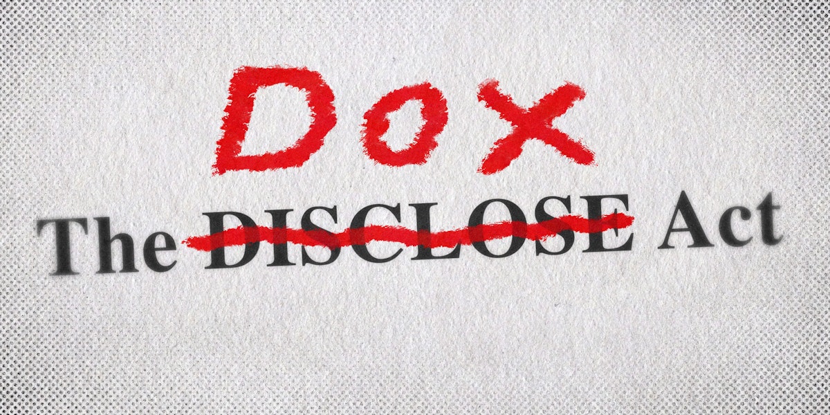 Douglas Andrews: Dems Support Speech Suppression Act of 2022 | The Patriot Post