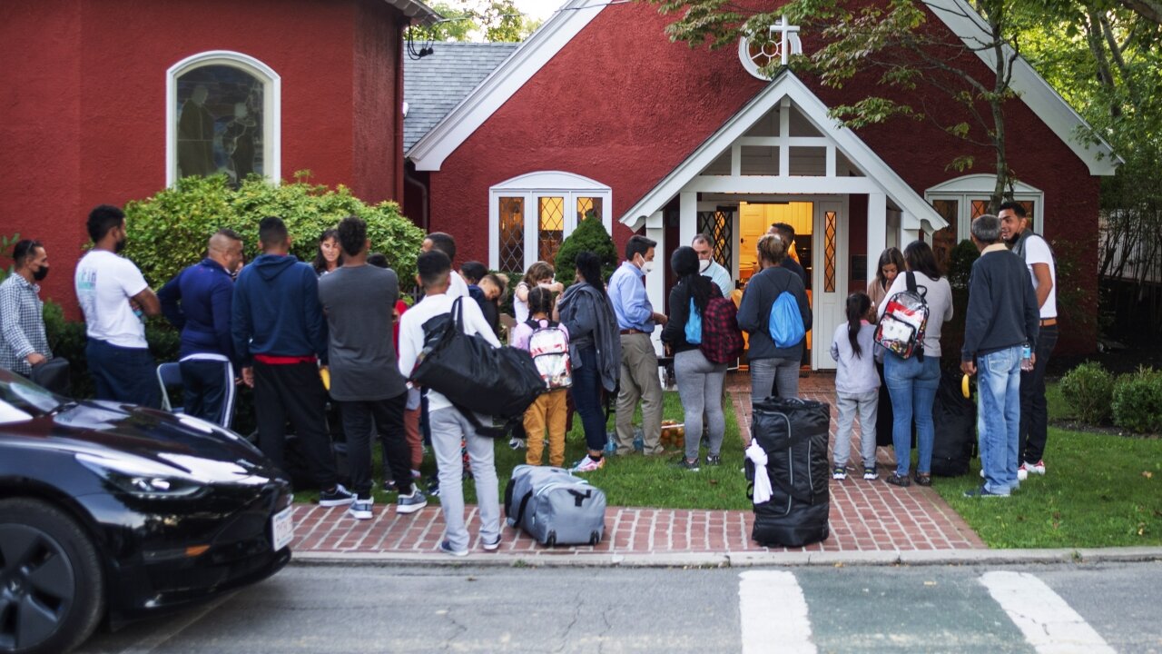 Florida Relocates Migrants To Martha's Vineyard