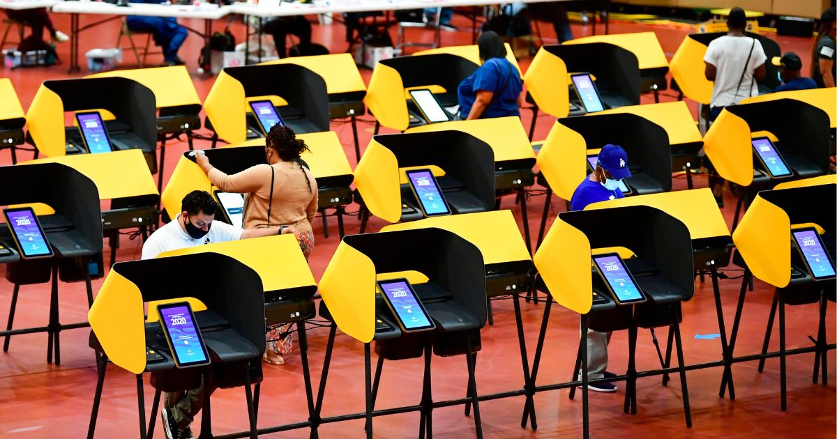 Report: Cyber Experts Find Chinese Infiltration of US Election Software, But Things Take Sick Turn After Call from Washington FBI Office