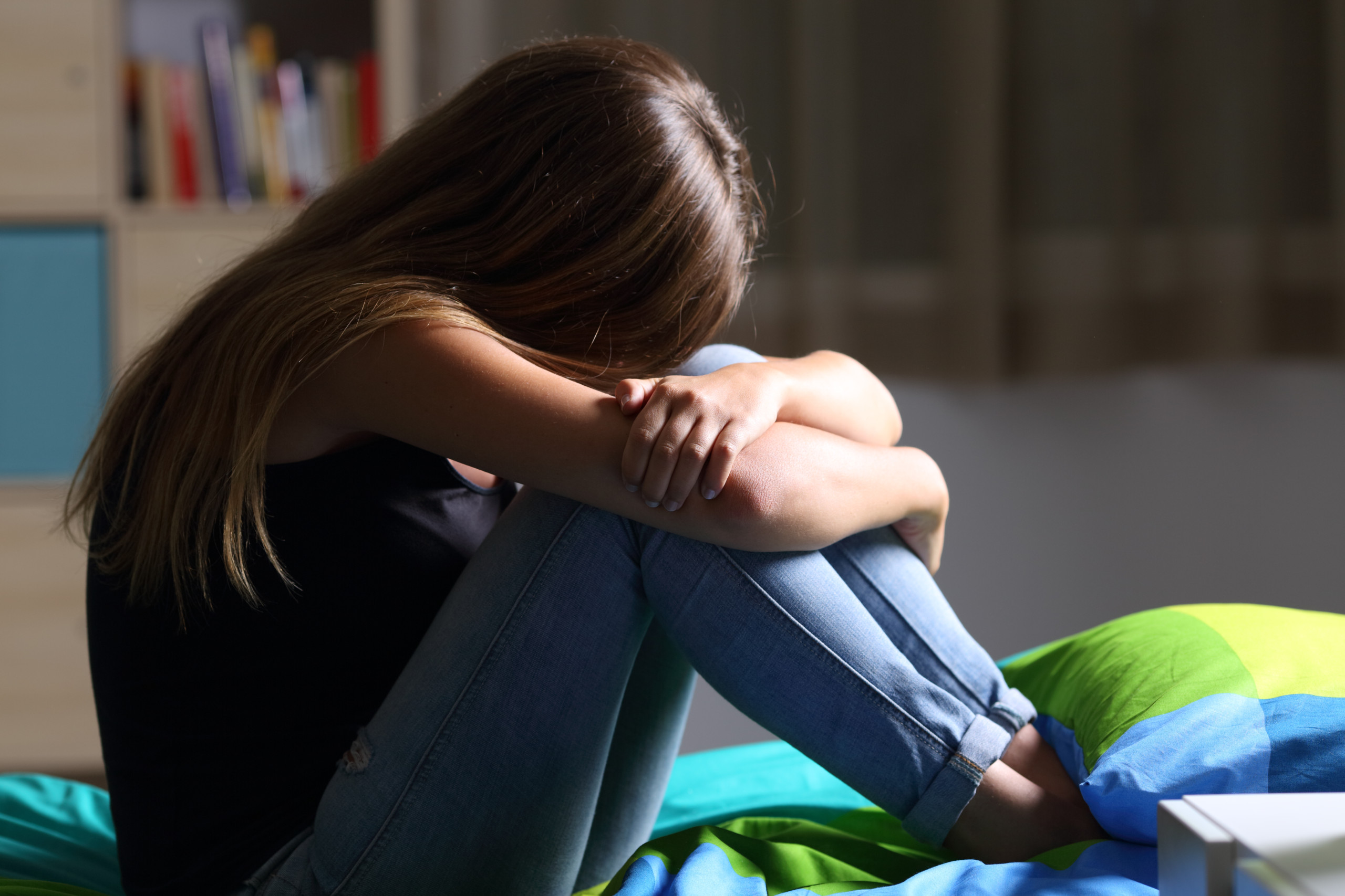 Father could face up to 10 years in prison for beating African migrant accused of sexually assaulting his 6-year-old daughter in French city of Roanne