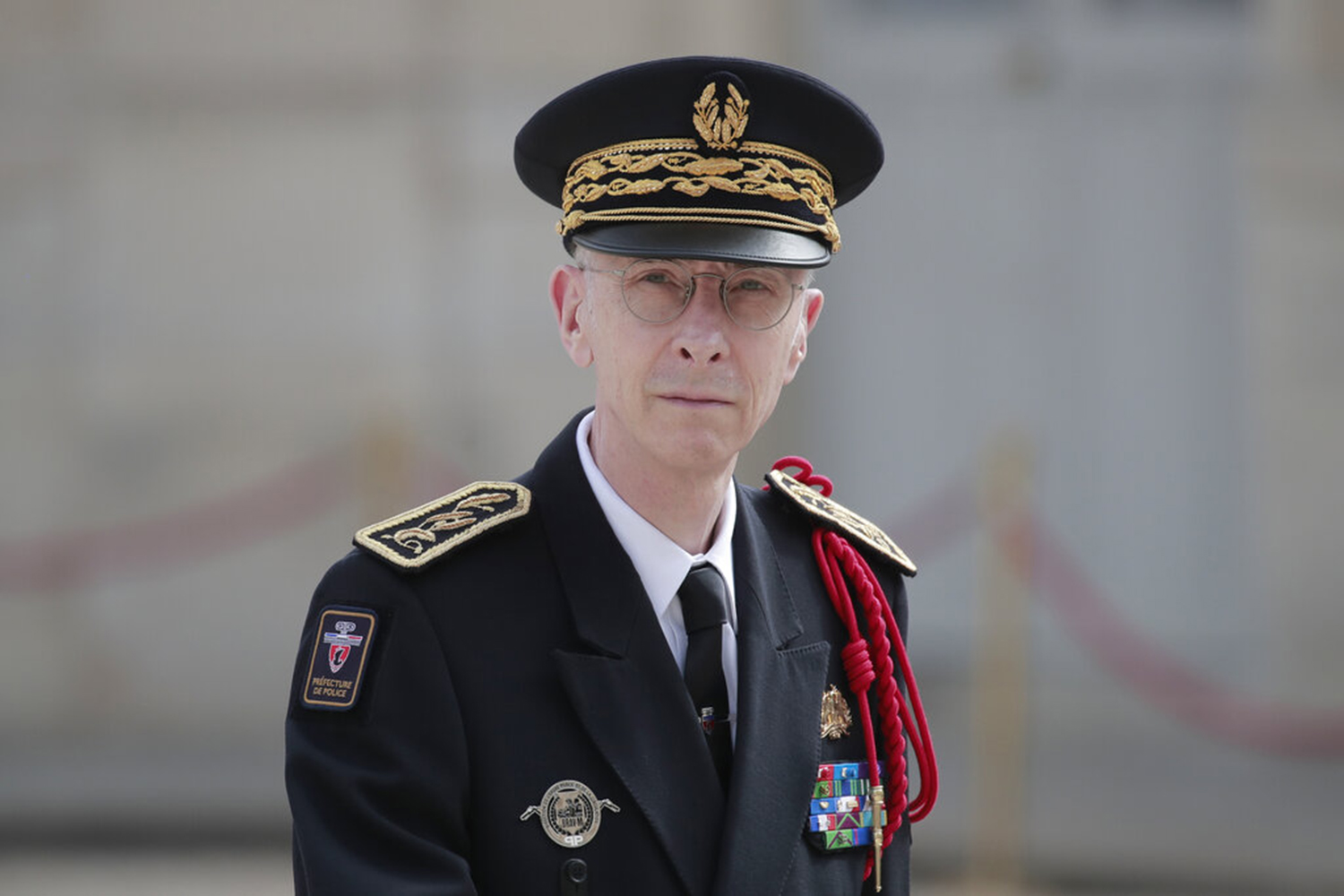 'One day, it will be necessary to mass troops in front of the Élysée' – Former Paris police chief paints bleak future for France due to crime and mass migration