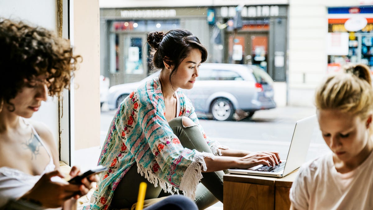 Connecting to public Wi-Fi: Here's how to protect your data and your device | ZDNET