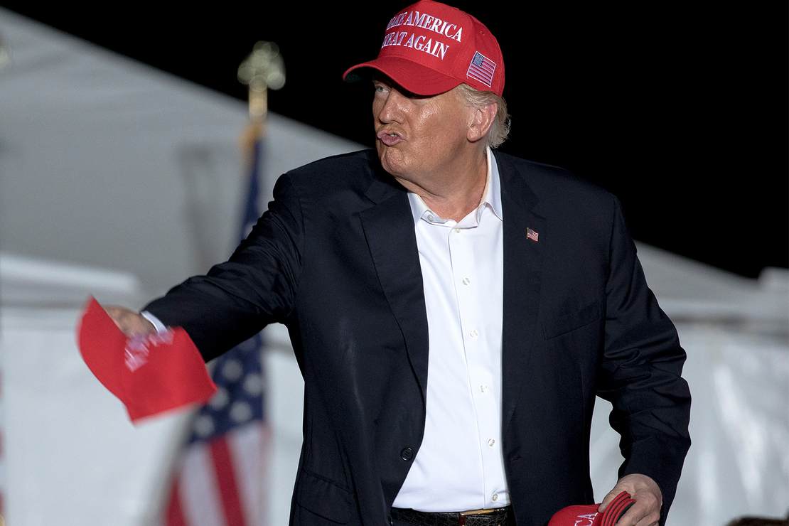 Conservatives Don't Worship Politicians—That's a Lib Thing – PJ Media