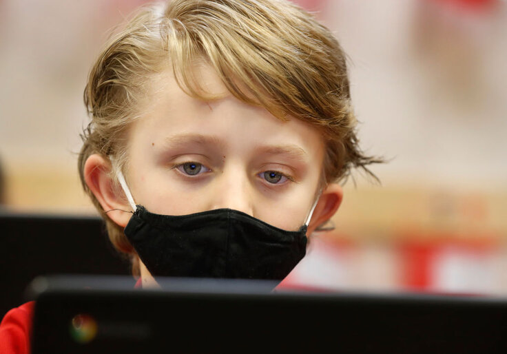 Lockdowns Forever: Philadelphia To Reimpose Mask Mandate in City's Public Schools - Washington Free Beacon