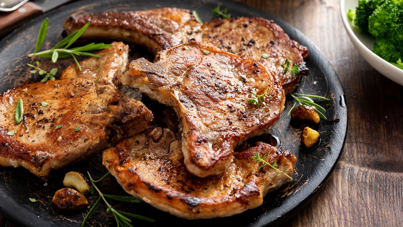 Easy Tricks To Help Make Juicier Pork Chops
