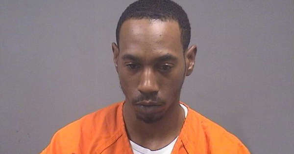 Report: Mom pistol whips man accused of sex with teen in Youngstown