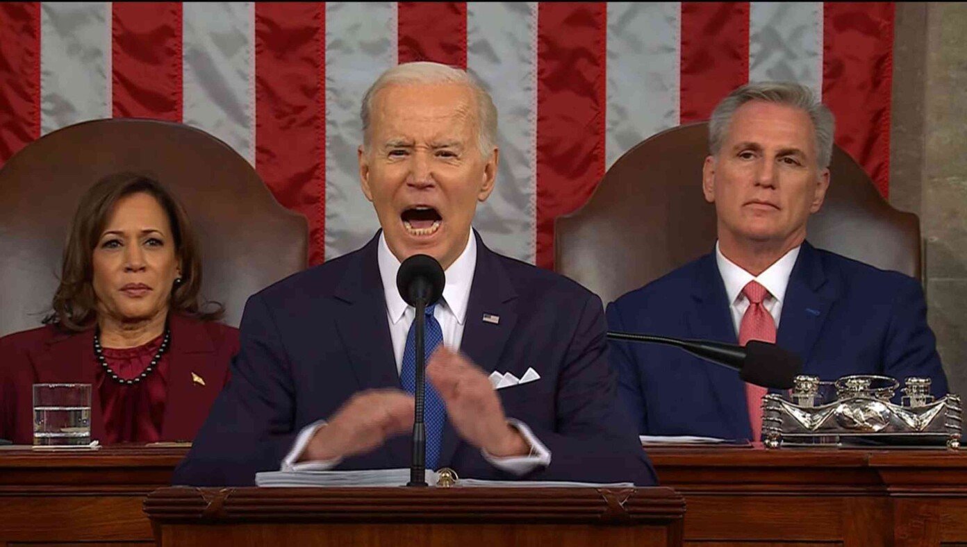 Silver Alert: Lost Old Man Seen Yelling On Capitol Grounds | Babylon Bee